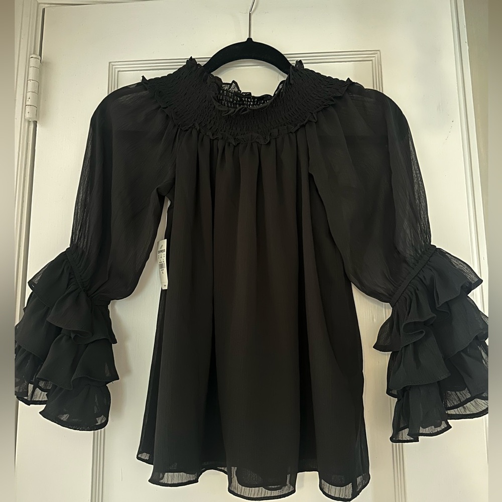 NWT black blouse